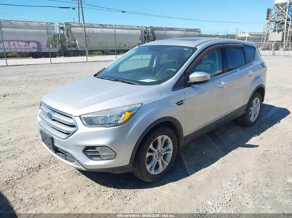 1FMCU9GD9HUB34343 — 2017 Ford Escape, фото 2 с аукциона IAAI, Естественный износ