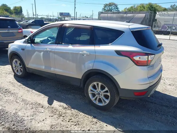 1FMCU9GD9HUB34343 — 2017 Ford Escape, фото 3 с аукциона IAAI, Естественный износ