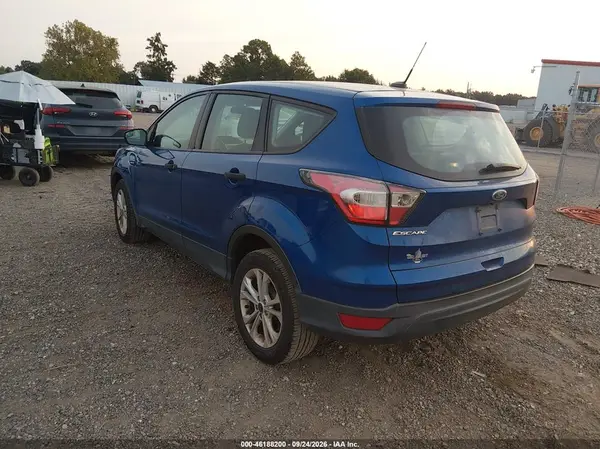 1FMCU0F74HUA27157 — 2017 Ford Escape, фото 3 с аукциона IAAI, Правый бок