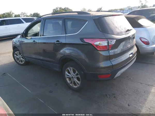 1FMCU9GD6HUE11692 — 2017 Ford Escape, фото 3 с аукциона IAAI 12.10.2026, Естественный износ