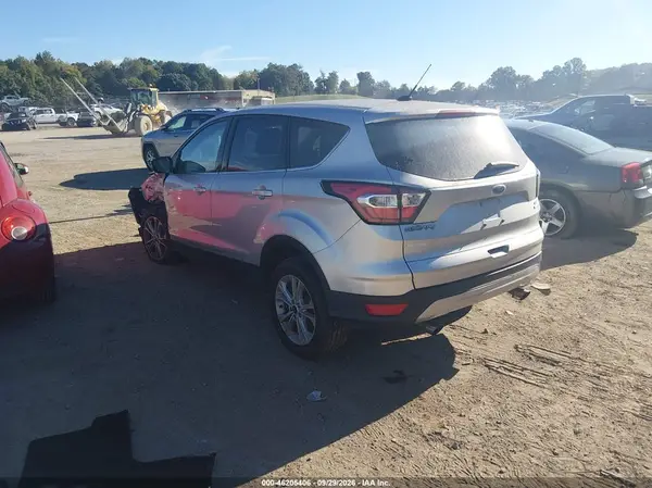 1FMCU9GD4HUD08528 — 2017 Ford Escape, фото 3 с аукциона IAAI, Левый бок