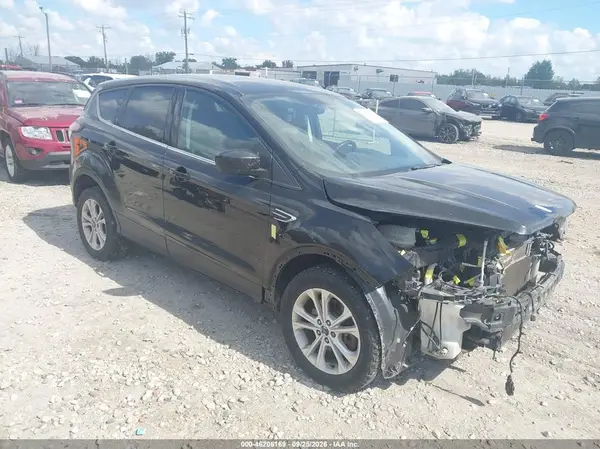 1FMCU9GD3HUE39336 — 2017 Ford Escape, Передняя часть (Front End), фото до ремонта