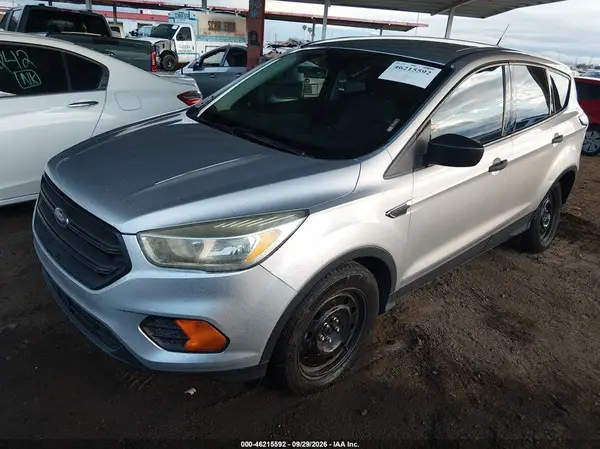 1FMCU0F76HUA82693 — 2017 Ford Escape, фото 2 с аукциона IAAI, Ходовая часть
