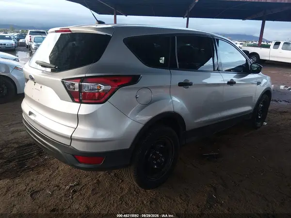 1FMCU0F76HUA82693 — 2017 Ford Escape, фото 4 с аукциона IAAI, Ходовая часть