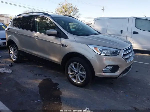 1FMCU9GD4HUC81735 — 2017 Ford Escape, Задняя часть слева (Left Rear), фото до ремонта