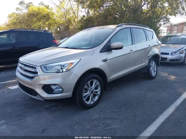 1FMCU9GD4HUC81735 — 2017 Ford Escape, фото 2 с аукциона IAAI, Задняя часть слева