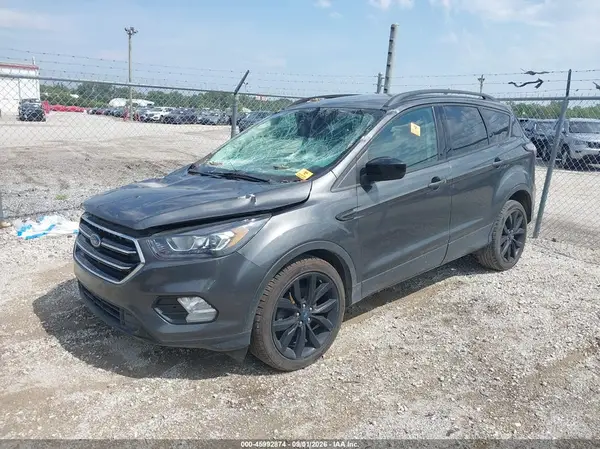 1FMCU0GDXJUD57699 — 2018 Ford Escape, фото 2 с аукциона IAAI 13.10.2026, Биологическая или химическая опасность