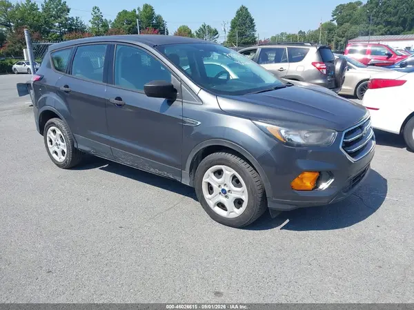 1FMCU0F73JUB95216 — 2018 Ford Escape, Естественный износ (Normal Wear & Tear), фото до ремонта