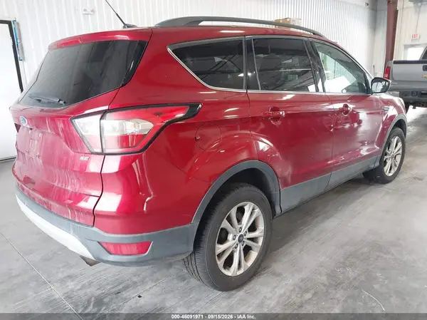 1FMCU9GD4JUA97532 — 2018 Ford Escape, фото 4 с аукциона IAAI 14.10.2026, Естественный износ
