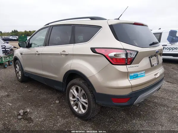 1FMCU9GD6JUA08320 — 2018 Ford Escape, фото 3 с аукциона IAAI 14.10.2026, Естественный износ