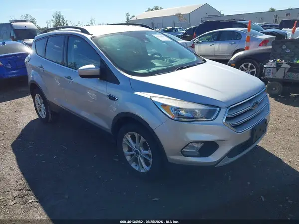 1FMCU9GD5JUC28905 — 2018 Ford Escape, Естественный износ (Normal Wear & Tear), фото до ремонта