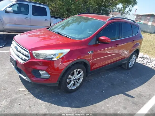 1FMCU0GD2JUD29685 — 2018 Ford Escape, фото 2 с аукциона IAAI 15.10.2026, Естественный износ