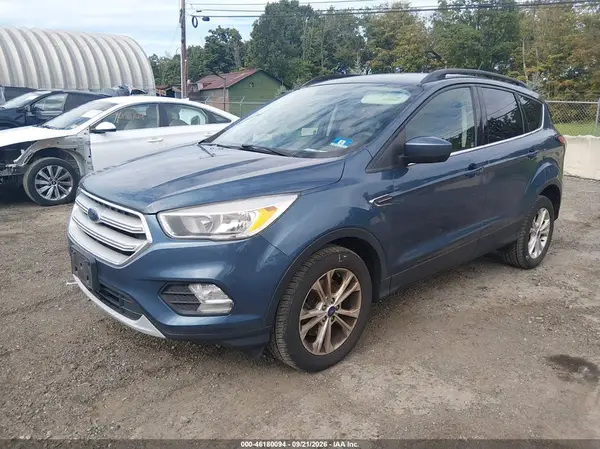 1FMCU9GD4JUA87955 — 2018 Ford Escape, фото 2 с аукциона IAAI 08.10.2026, Естественный износ