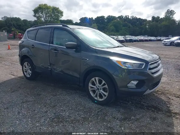1FMCU0GD7JUA92627 — 2018 Ford Escape, Правый бок (Right Side), фото до ремонта