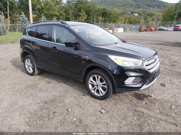 1FMCU9GD6JUD33162 — 2018 Ford Escape, Задняя часть (Rear), фото до ремонта