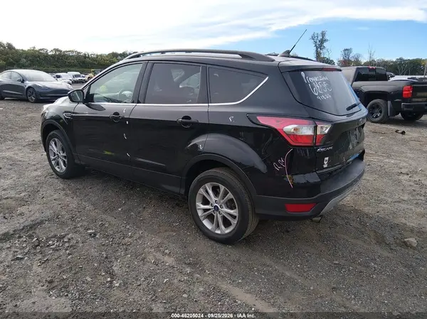 1FMCU9GD6JUD33162 — 2018 Ford Escape, фото 3 с аукциона IAAI, Задняя часть
