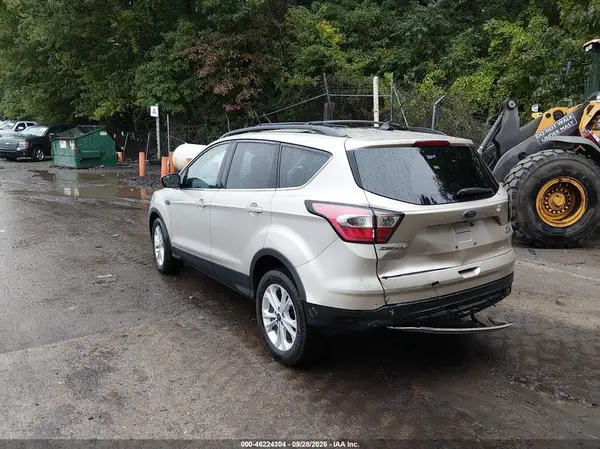 1FMCU9HD0JUB33263 — 2018 Ford Escape, фото 3 с аукциона IAAI, Задняя часть