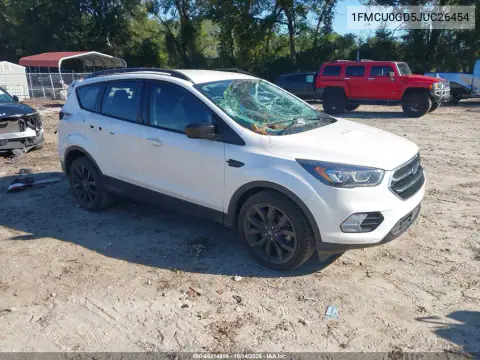 1FMCU0GD5JUC26454 — 2018 Ford Escape, Повреждения со всех сторон, фото до ремонта