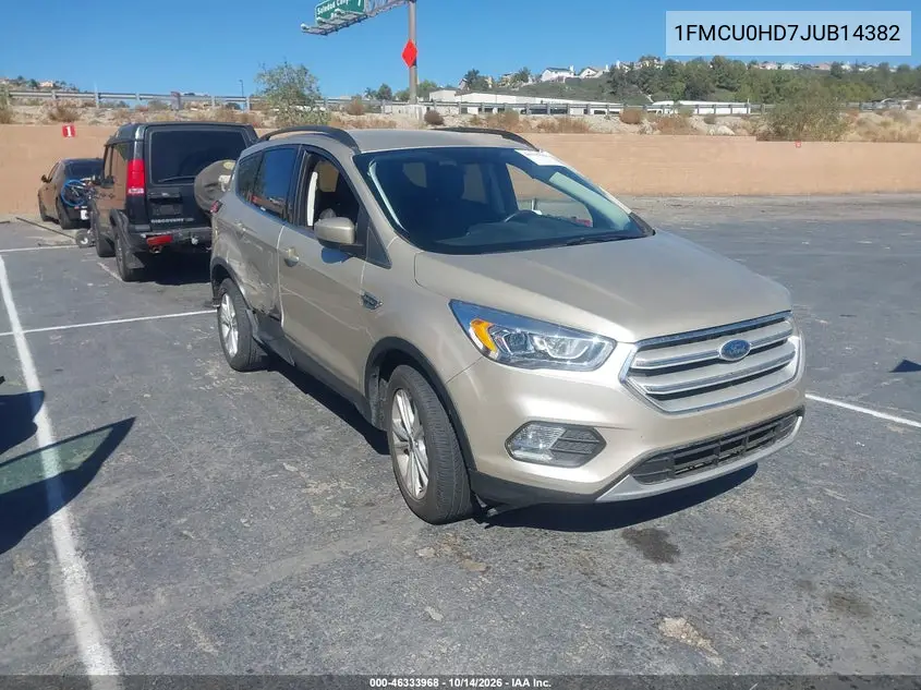 1FMCU0HD7JUB14382 Ford Escape 2018 — повреждение Боковая часть, фото до ремонта
