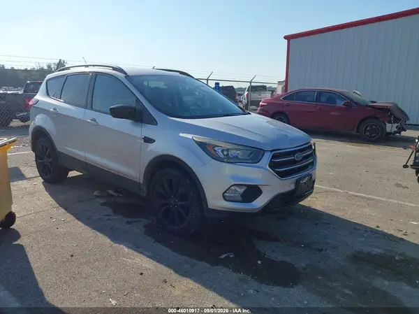 1FMCU9GD2KUA65034 — 2019 Ford Escape, Передняя часть (Front End), фото до ремонта