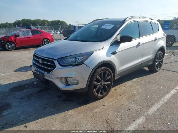 1FMCU9GD2KUA65034 — 2019 Ford Escape, фото 2 с аукциона IAAI, Передняя часть