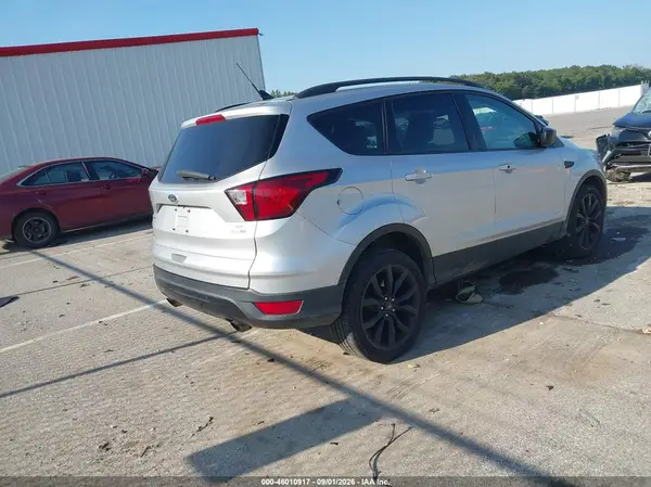 1FMCU9GD2KUA65034 — 2019 Ford Escape, фото 4 с аукциона IAAI, Передняя часть