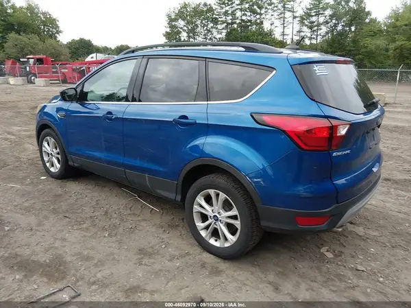 1FMCU0HD6KUB21311 — 2019 Ford Escape, фото 2 с аукциона IAAI 13.10.2026, Естественный износ