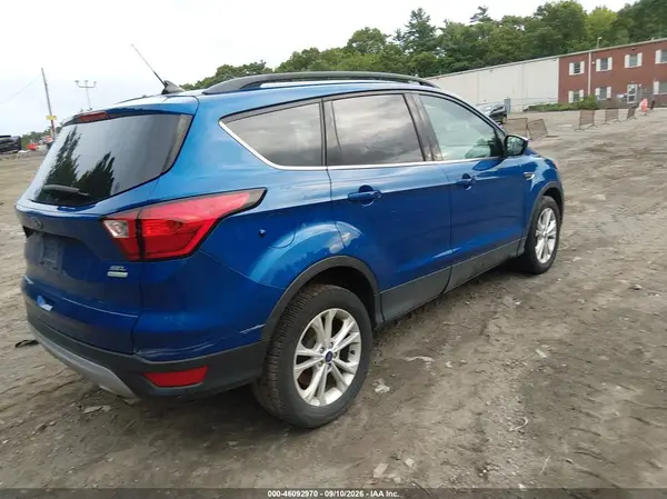 1FMCU0HD6KUB21311 — 2019 Ford Escape, фото 3 с аукциона IAAI 13.10.2026, Естественный износ
