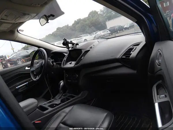 1FMCU0HD6KUB21311 — 2019 Ford Escape, фото 4 с аукциона IAAI 13.10.2026, Естественный износ