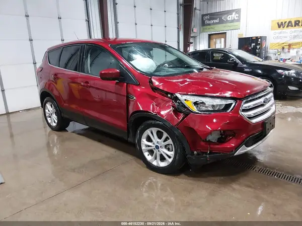 1FMCU9GD0KUC54524 — 2019 Ford Escape, Передняя часть (Front End), фото до ремонта