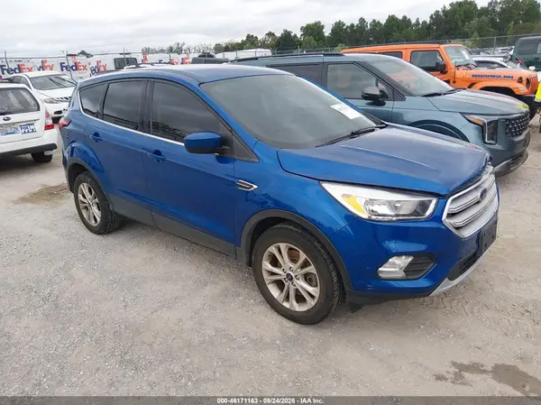 1FMCU9GD0KUA28158 — 2019 Ford Escape, Передняя часть (Front End), фото до ремонта