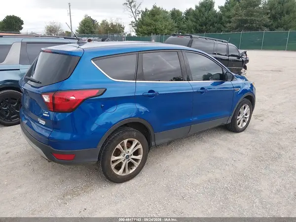 1FMCU9GD0KUA28158 — 2019 Ford Escape, фото 4 с аукциона IAAI, Передняя часть