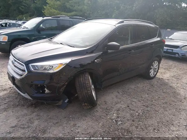1FMCU9HD7KUA13431 — 2019 Ford Escape, фото 2 с аукциона IAAI 14.10.2026, Передняя часть
