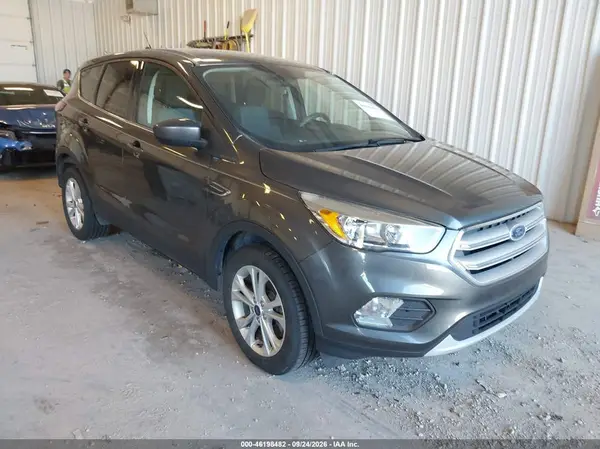 1FMCU9GD4KUA98570 — 2019 Ford Escape, Естественный износ (Normal Wear & Tear), фото до ремонта