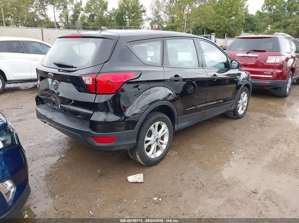 2019 FORD ESCAPE VIN 1FMCU0F77KUA31971 фото 4