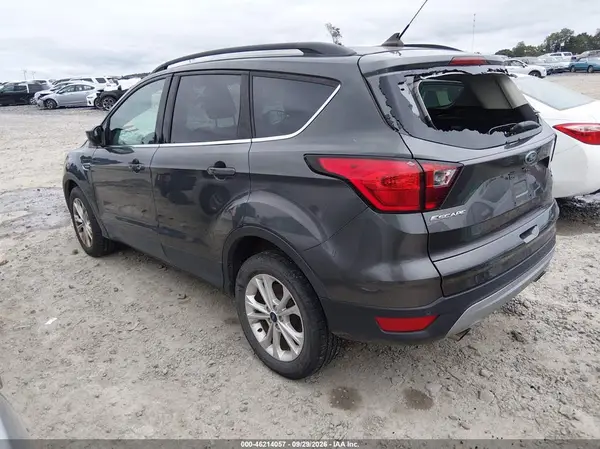 1FMCU0HD0KUB93833 — 2019 Ford Escape, фото 3 с аукциона IAAI, Передняя и задняя части