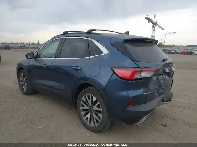 1FMCU9DZ1LUC01106 — 2020 Ford Escape, фото 3 с аукциона IAAI 29.09.2026, Задняя часть