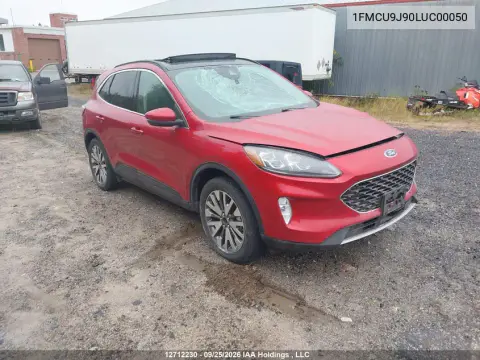 1FMCU9J90LUC00050 — 2020 Ford Escape, Передний левый, фото до ремонта