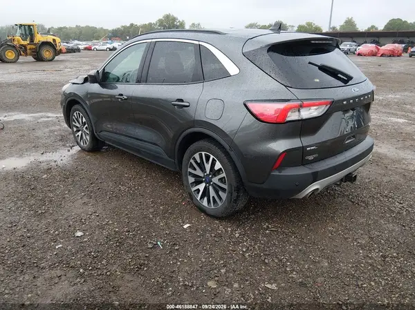 1FMCU9H91LUA28648 — 2020 Ford Escape, фото 3 с аукциона IAAI, Передняя часть справа