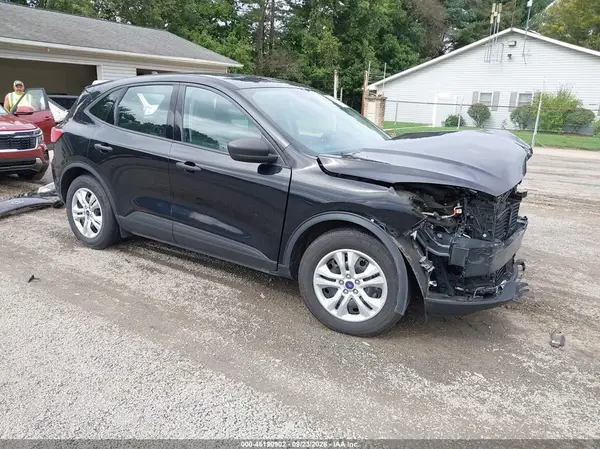 1FMCU0F6XLUB93778 — 2020 Ford Escape, Передняя часть (Front End), фото до ремонта