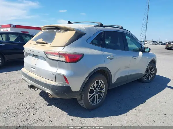 1FMCU9H9XLUA59400 — 2020 Ford Escape, фото 4 с аукциона IAAI, Передняя часть слева