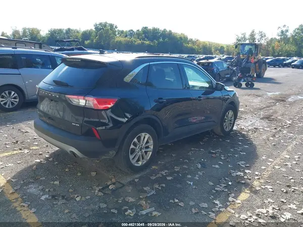 1FMCU9G63LUC71806 — 2020 Ford Escape, фото 4 с аукциона IAAI, Передняя часть