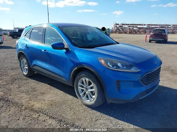 1FMCU9G64MUA43914 — 2021 Ford Escape, Град (Hail), фото до ремонта