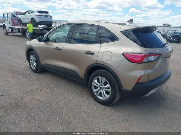1FMCU9F60MUA68116 — 2021 Ford Escape, фото 3 с аукциона IAAI 07.10.2026, Естественный износ