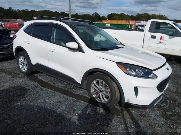 1FMCU9G67MUB14538 — 2021 Ford Escape, Передняя часть слева (Left Front), фото до ремонта