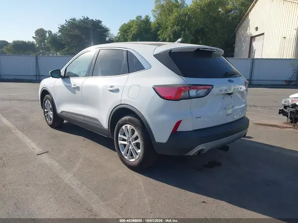 1FMCU9G67MUA58553 — 2021 Ford Escape, фото 3 с аукциона IAAI 13.10.2026, Естественный износ