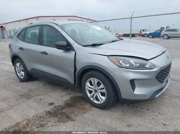 1FMCU0F60NUA07720 — 2022 Ford Escape, Передняя часть (Front End), фото до ремонта