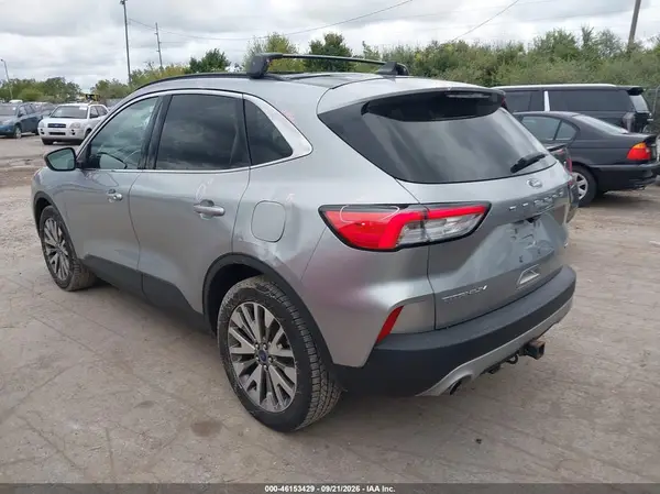 1FMCU9J94NUC00104 — 2022 Ford Escape, фото 3 с аукциона IAAI 14.10.2026, Крыша