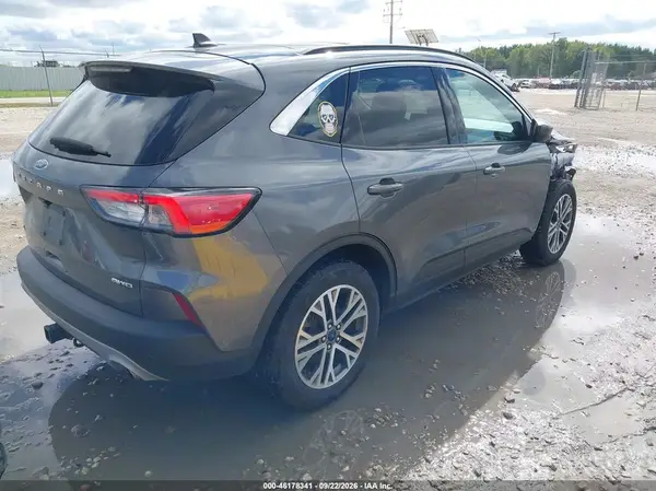 1FMCU9H98NUA80832 — 2022 Ford Escape, фото 4 с аукциона IAAI, Передняя часть