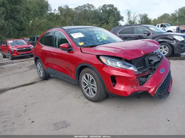 1FMCU0H67NUB93043 — 2022 Ford Escape, Передняя часть (Front End), фото до ремонта